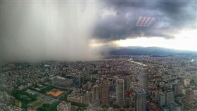 下雨,101,雨瀑,梅雨／鄭明典臉書