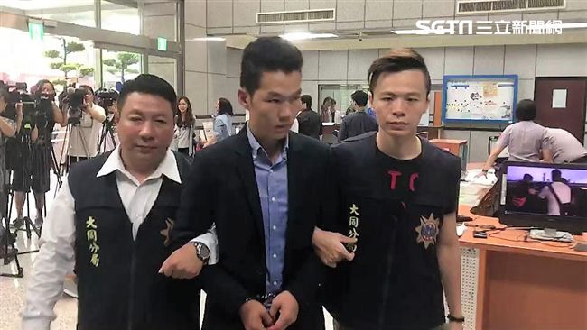 蒙古男搶勞力士錶　航班延誤離境遭逮