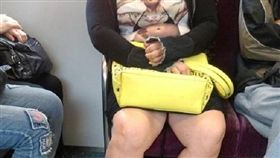 比基尼,衣服,火車,露肚裝,肚臍／PTT