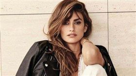 潘妮洛普克魯茲。（圖／翻攝自潘妮洛普克魯茲官方FB）