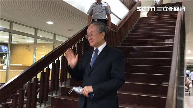 檢聲請鑑定釋憲文　法官當庭駁回