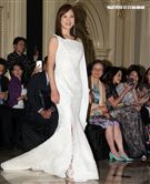 天心性感演繹華麗優雅高定禮服襯托下，盡顯高雅撫妹風情，完美曲線增添時尚亮點。（記者邱榮吉/攝影）
