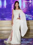 天心性感演繹華麗優雅高定禮服襯托下，盡顯高雅撫妹風情，完美曲線增添時尚亮點。（記者邱榮吉/攝影）