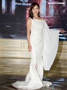 天心性感演繹華麗優雅高定禮服襯托下，盡顯高雅撫妹風情，完美曲線增添時尚亮點。（記者邱榮吉/攝影）