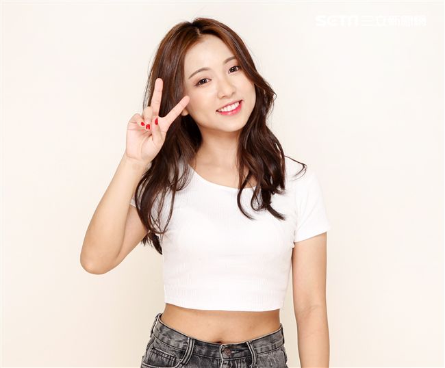 可愛正妹Simona Lin。（記者邱榮吉/攝影）