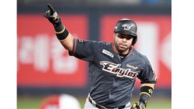 ▲韓火鷹洋砲Wilin Rosario演出罕見單場4響砲。（圖／截自韓國媒體）