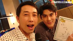 陳奕、自拍、安安大明星