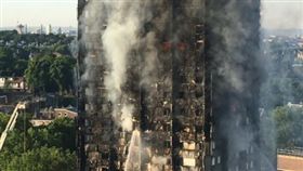 英國葛林菲爾塔（Grenfell Tower）大火／Natalie Twitter