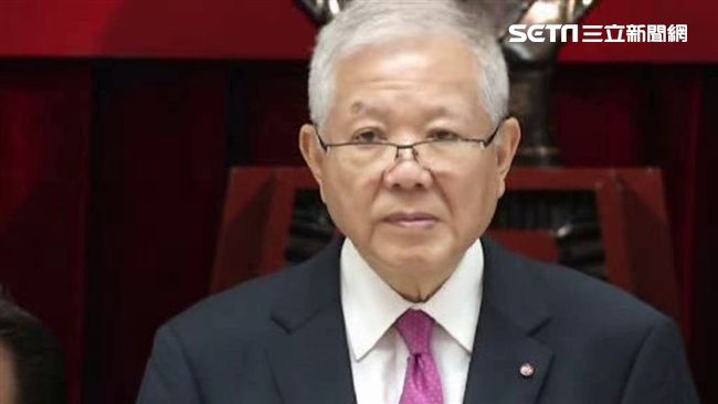 何壽川遭聲押　邱正雄代理永豐金董座