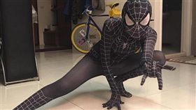 女蜘蛛人求p圖_爆廢公社