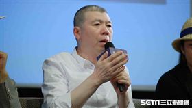 20160513-「與大學生有約~上戲下戲」座談 與談貴賓:張國立 馮小剛 梁靜 任帥 夏天 王森 與會貴賓:李行 朱延平 張丕民 管虎 蕭寒 喬梁 閆非 彭大魔