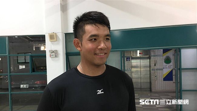 潘威丞不受哥哥影響　再挑戰中職