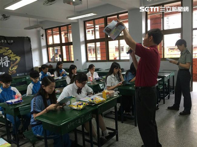 消防員前進校園　籲租屋防火宣導