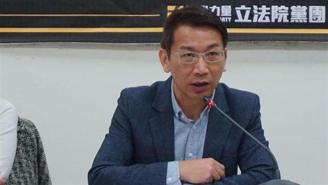 中職新球團先付5千萬　立委批保護費