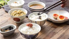 食入藝術！如何讓料理變美味？答案就是器皿與擺盤