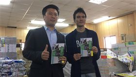 民進黨發言人張志豪、媒體創意中心主任楊緬因 圖／民進黨提供