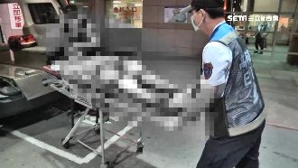 驚悚兇殺！女遭剪刀刺全身爬街求救