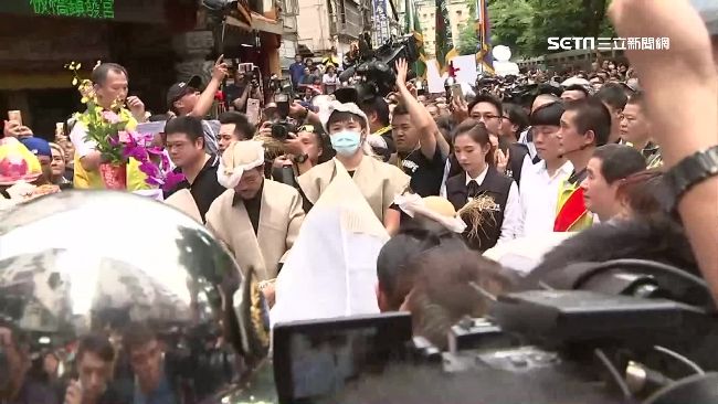 豬哥亮最掛心　豬家安家費終有著落