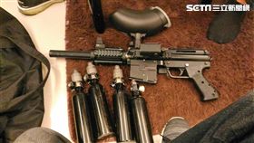 竹聯幫和堂張姓大哥與小弟原本在中山酒店圍事，近年生意不好後轉型販毒，卻四處黑吃黑做無本生意，警方循線破獲該集團（翻攝畫面）