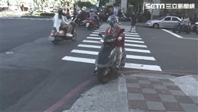 超狂「高雄式左轉」　1年取締5萬件