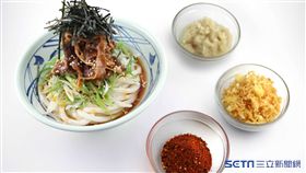丸亀製麵新品「豐盛牛肉濃湯烏龍麵」。（圖／丸亀製麵提供）