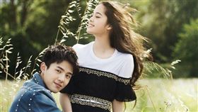 歐陽娜娜,劉昊然（圖／翻攝自ELLE微博）