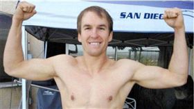 魔鬼剋星,漢克達沈森多夫,Hank Deutschendorf,圖／E!online