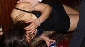 強姦,喝醉,性侵　圖／翻攝自人民網