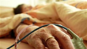 住院示意圖 
攝影者jimulder1109, flickr CC License 
https://www.flickr.com/photos/31651332@N05/3395095167/in/photolist-6b1Kvz-ndctoP-97cV34-49p5tk-5qGUcN-4fox1i-9yKAXS-7emx9E-oeMMnx-73kRLs-6ahvoV-49p5Fa-3Z46JZ