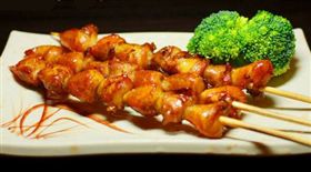 吃七里香發現「玉米粒」？網友：是屎
圖/翻攝自雞屁股國際後援會臉書