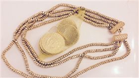 金項鍊

https://www.flickr.com/photos/garlandcannon/33454156423/in/photolist-SYeibp-55br3j-7FDYND-hw2wHu-dcd8km-8tMPwD-Fvu8aQ-7FRBaz-u9yFBy-pLQvzT-7jU2EN-5uASSz-8tQTrh-7e4Qb5-dFPP6e-qDKUK8-qWdaKB-pgbz7m-