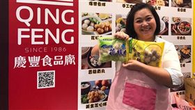 唐從聖,未婚生子,鍾欣凌,好友,2017年國際食品展　圖／翻攝自鍾欣凌臉書