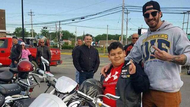 男童遭霸凌　200重機騎士護送到校