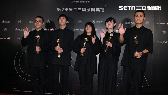 二度打敗前輩五月天　草東這樣說…