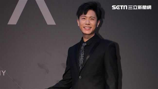 今年成金曲遺珠　韋禮安紅毯洩心情