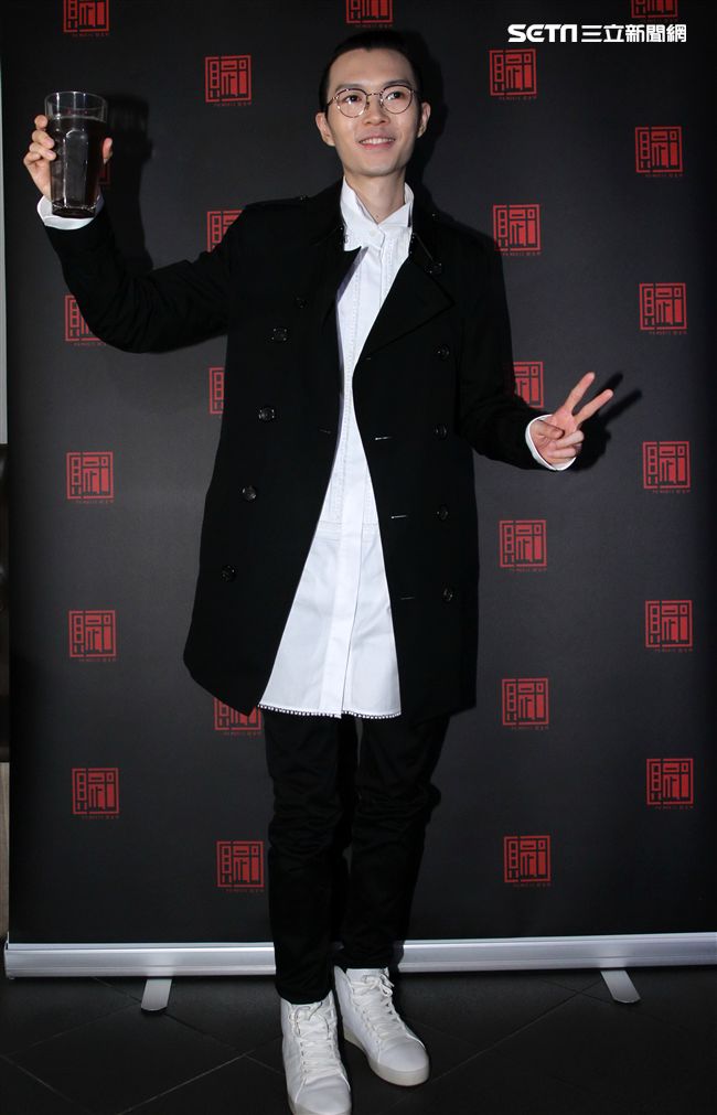 第28屆金曲獎最佳男歌手方大同慶功宴。（記者邱榮吉/攝影）