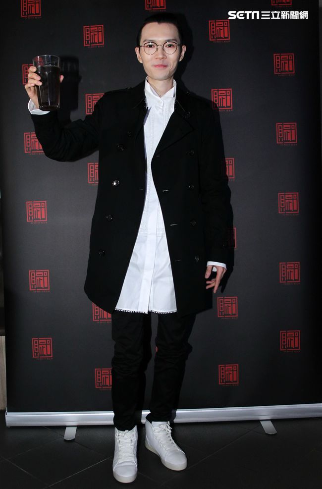 第28屆金曲獎最佳男歌手方大同慶功宴。（記者邱榮吉/攝影）