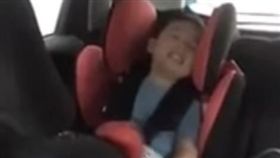 16:9
影／全台Kelly崩潰…教名字念法　小男孩：甘寧老師～
圖／翻攝自爆料公社
http://www.bc3ts.com/post/1304