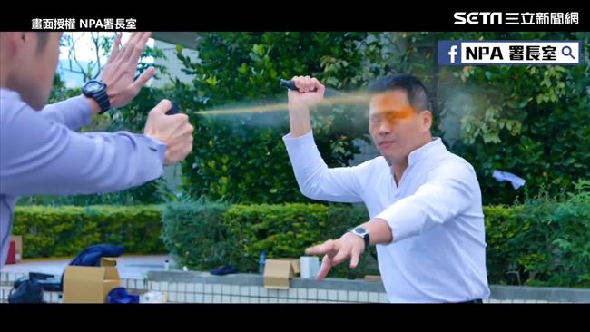 警察的新武器　防護噴霧解除嫌犯武裝