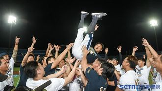 陳俊秀逃死2分轟　桃猿拋彩帶封王