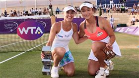 詹詠然搭配Martina Hingis不戰而勝（圖／翻攝自詹詠然粉絲團）
