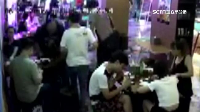 單親媽邊工作邊顧小孩　慘遇吃霸王餐
