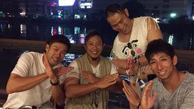 ▲李杜軒與軟銀好友餐敘。（圖／李杜軒提供）