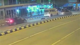 泰女撞見丈夫外遇遭輾(翻攝/khao deedee)