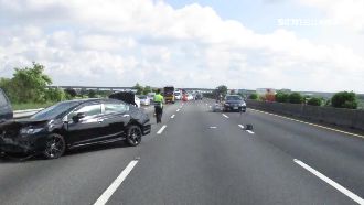 轎車國道挨撞　駕駛反被控肇事