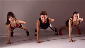 潘若迪,有氧,健身,Funky Dance,工作室,懷孕,出人命,運動　圖／翻攝自潘若迪臉書https://goo.gl/7hZ3mJ