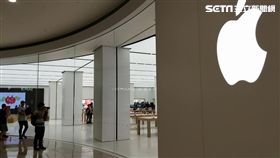 蘋果直營店　葉立斌攝　Apple store