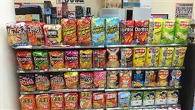 超商,餅乾,零食,排貨,排列,貨架,商店,店員,整齊,強迫症,爆廢公社,爆料公社-翻攝自爆料公社粉絲團