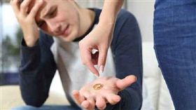 退婚、劈腿、分手／達志影像／美聯社