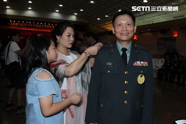 中華民國106年下半年陸、海、空軍將官晉任布達暨授階典禮。（記者邱榮吉/攝影）